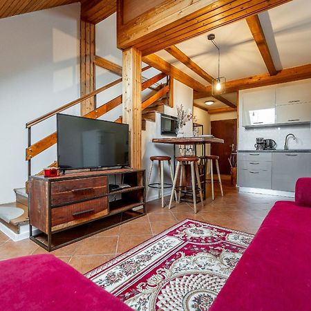 Apartman Mezonet Na Namesti Kosice Bagian luar foto