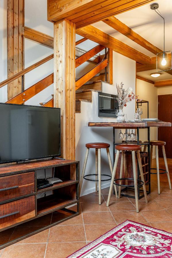 Apartman Mezonet Na Namesti Kosice Bagian luar foto